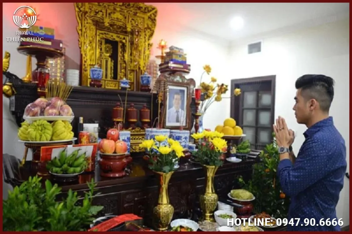 Bà Tổ Cô là ai?