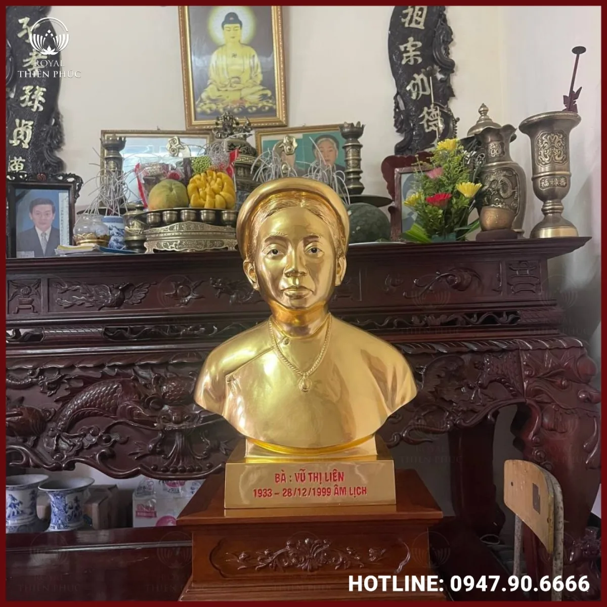 Tượng chân dung bán thân cụ bà bằng đồng