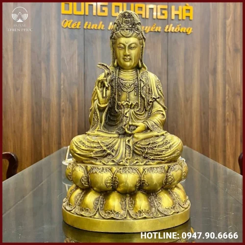 Tượng Quan Thế Âm Bồ Tát đồng vàng