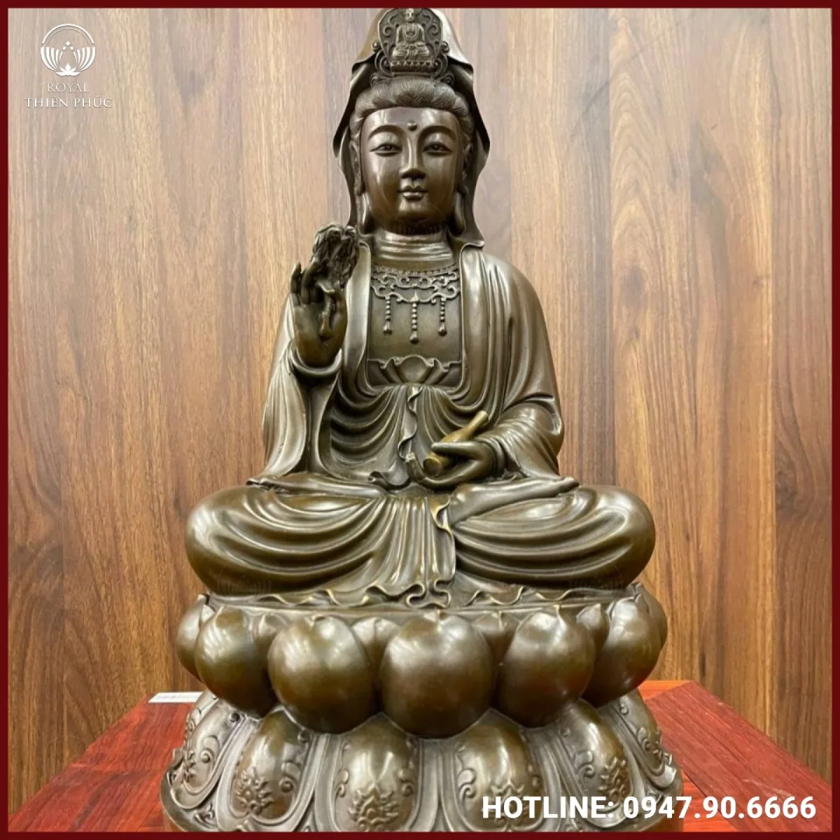 Tượng Quan Thế Âm Bồ Tát ngồi thiền đồng vàng giả cổ