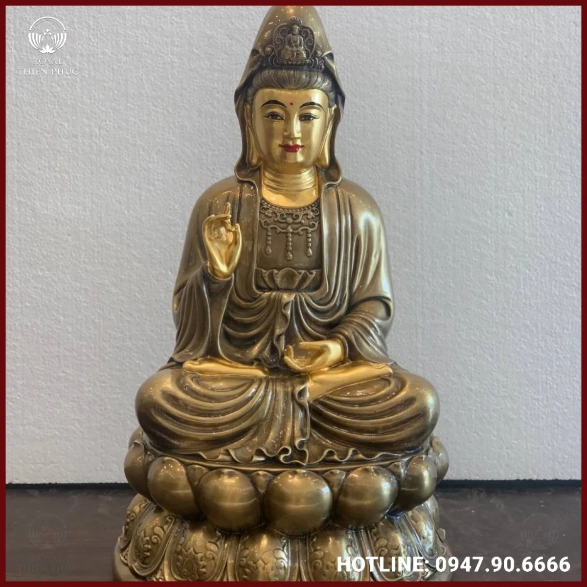 Tượng Phật Quan Âm bằng đồng đỏ làm màu nâu cổ kính