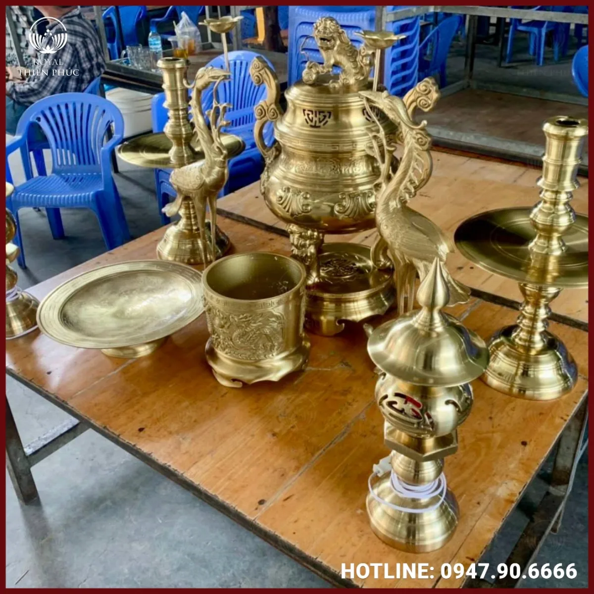 Màu sắc sang trọng