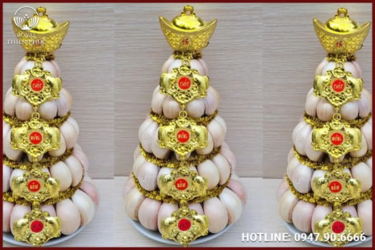 Tháp tỏi có trụ ở giữa
