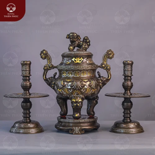 Bộ tam sự đỉnh nến cao cấp bằng đồng khảm tam khí dát điểm vàng