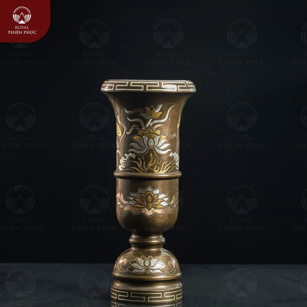 Ống hương đồng khảm tam khí dát điểm vàng chạm sen cao 30cm
