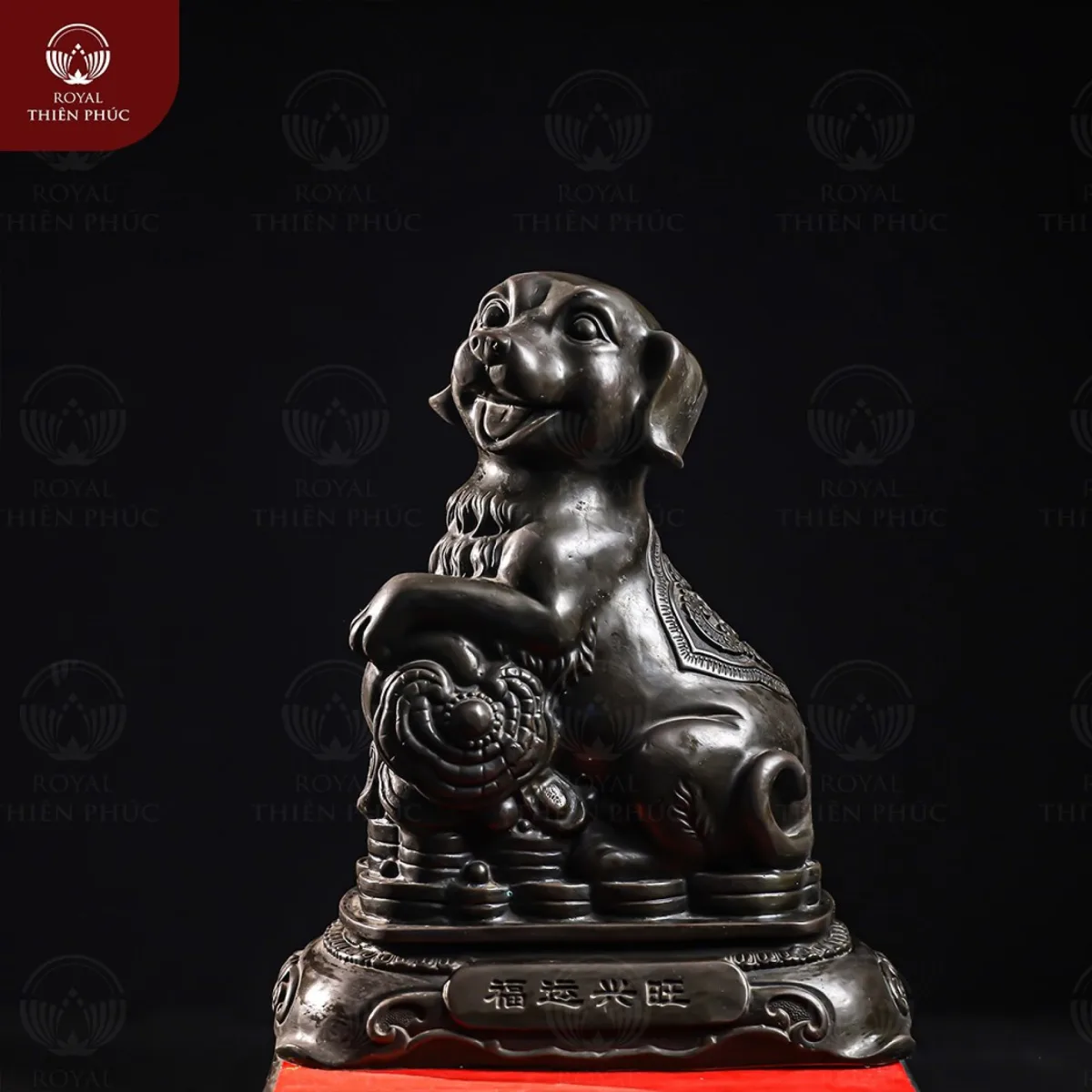 Tượng chó Như Ý kích thước 24x30cm bằng đồng vàng hun đen