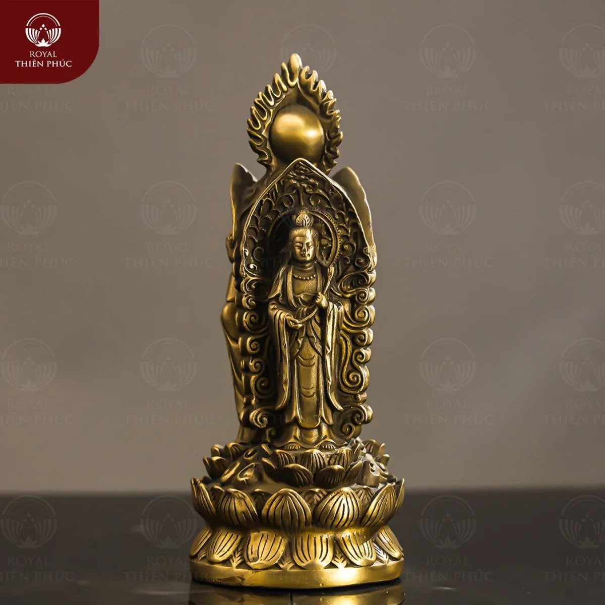 Tượng Phật 3 mặt đứng trên tòa sen bằng đồng vàng cao 18cm