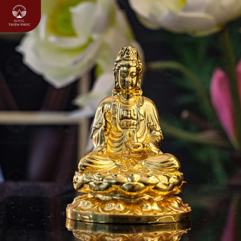 Tượng Phật nhỏ để xe ô tô bằng đồng mạ vàng đẹp thiêng liêng
