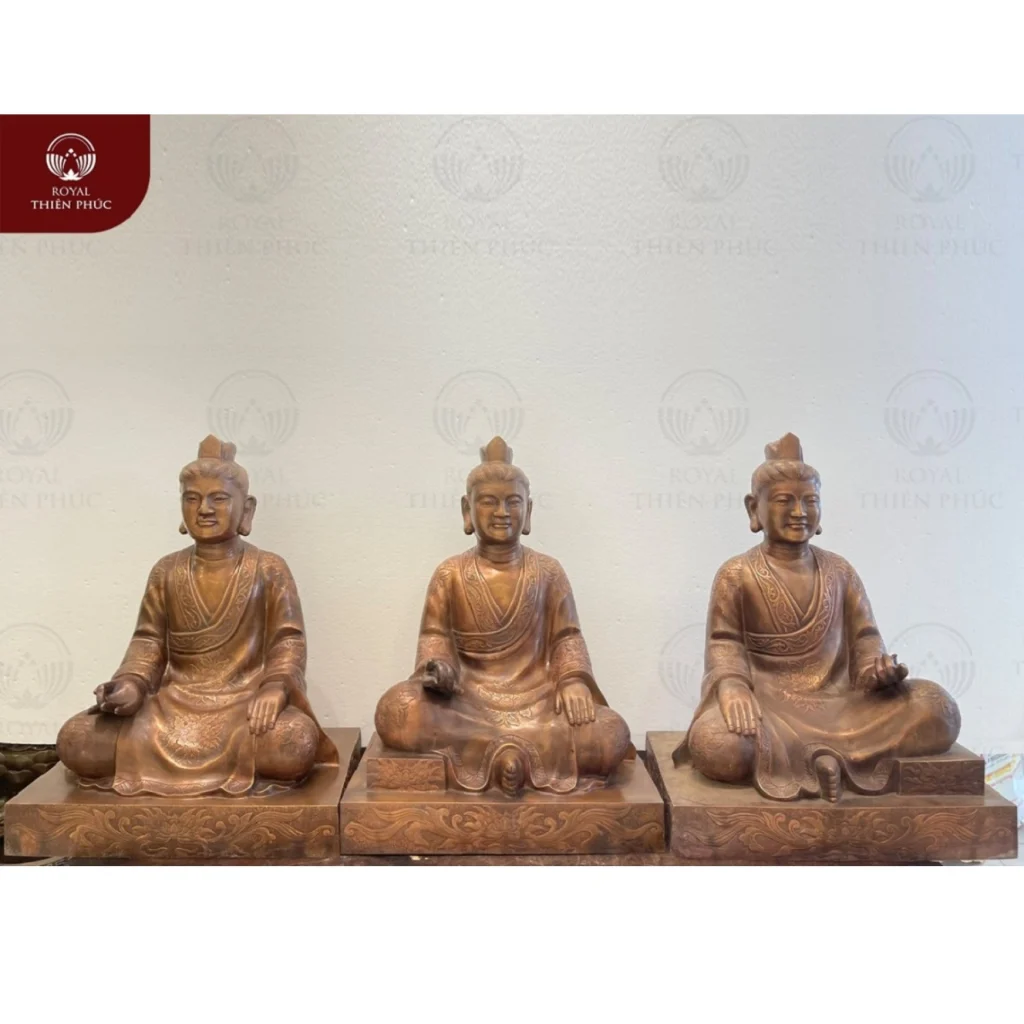 Tượng Tam Tòa Thánh Mẫu ngồi trang nghiêm bằng đồng vàng hun