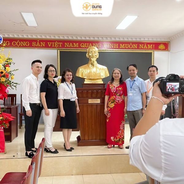 Tượng đồng Bác Hồ chuẩn thần thái – Lưu giữ giá trị hàng trăm năm