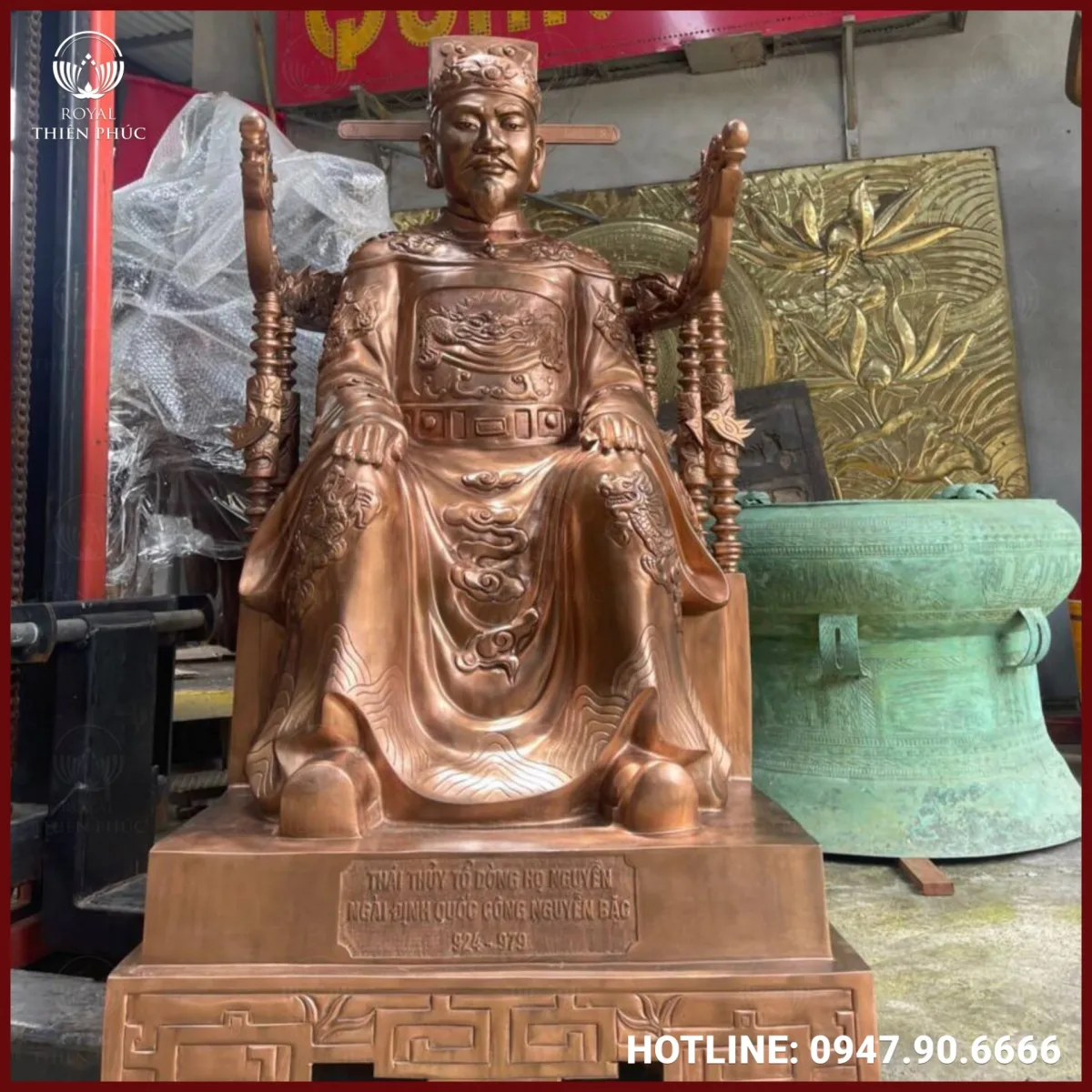 Tượng Thái Thủy tổ dòng họ Nguyễn bằng đồng đỏ cao cấp