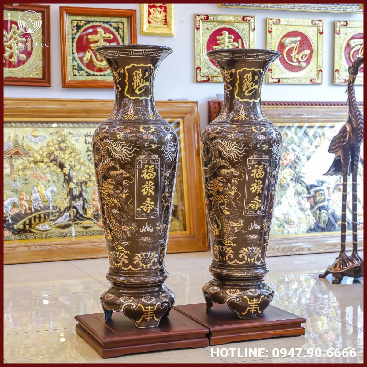 Màu sắc sang trọng