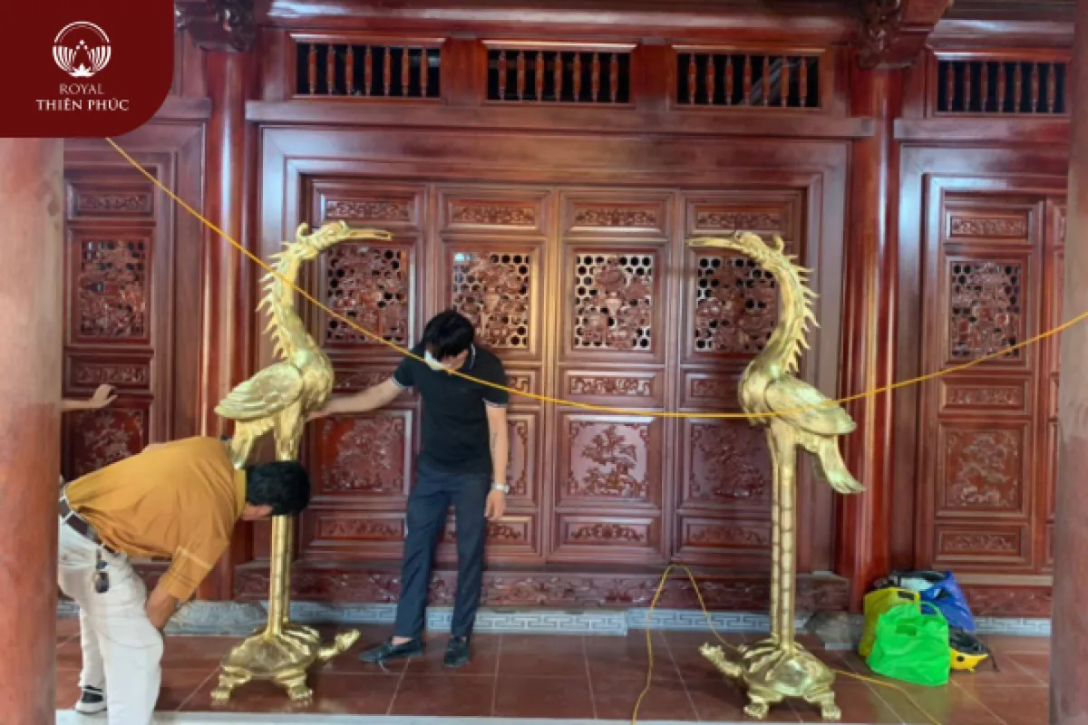 Bàn giao đôi hạc 1m97 bằng đồng catut