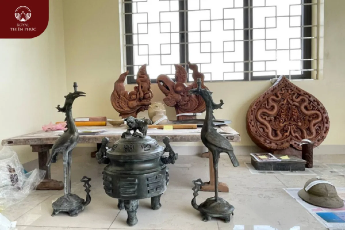Phục chế bộ đỉnh đồng thời Lý