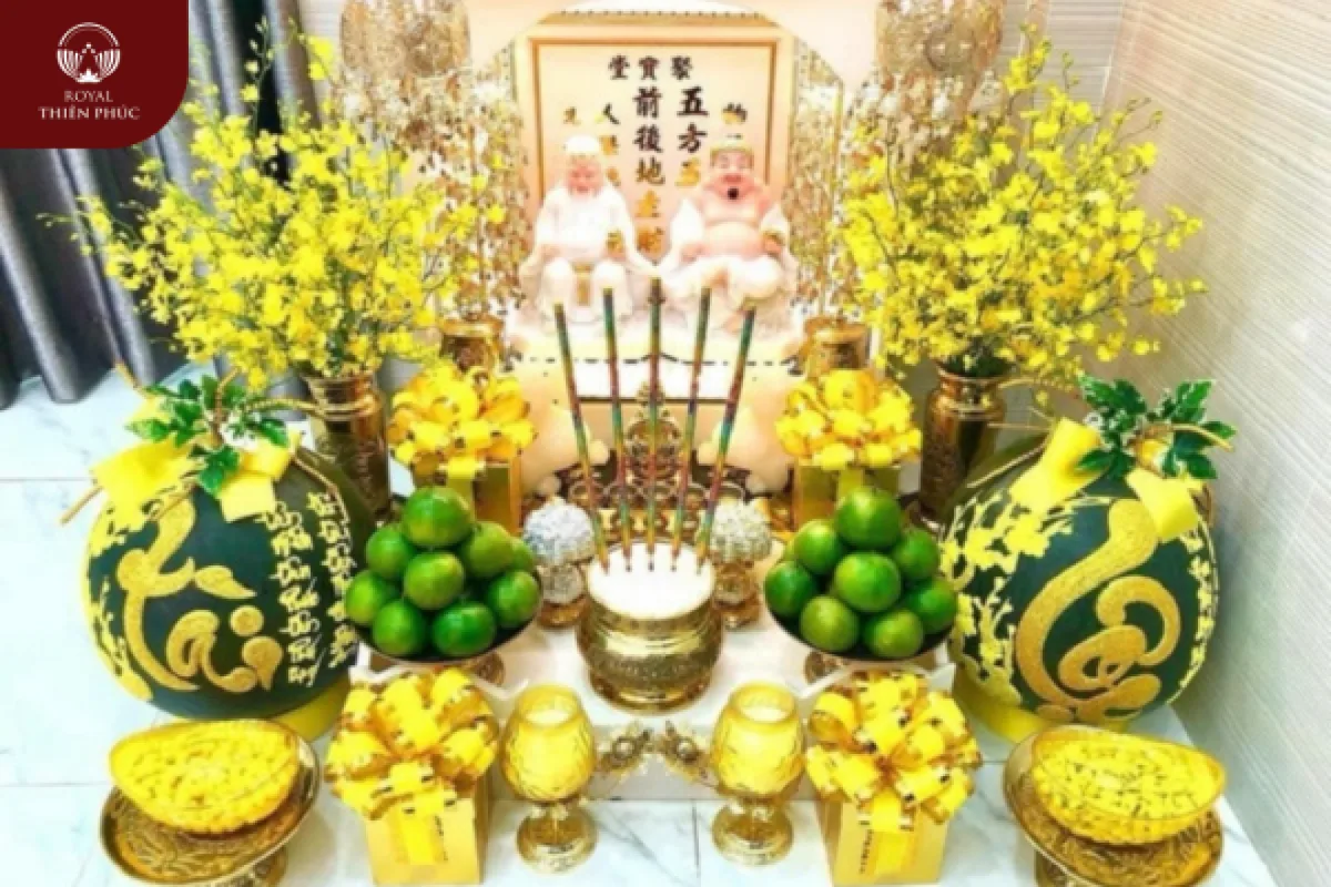 Hoa quả bày trí bàn thờ Thần Tài