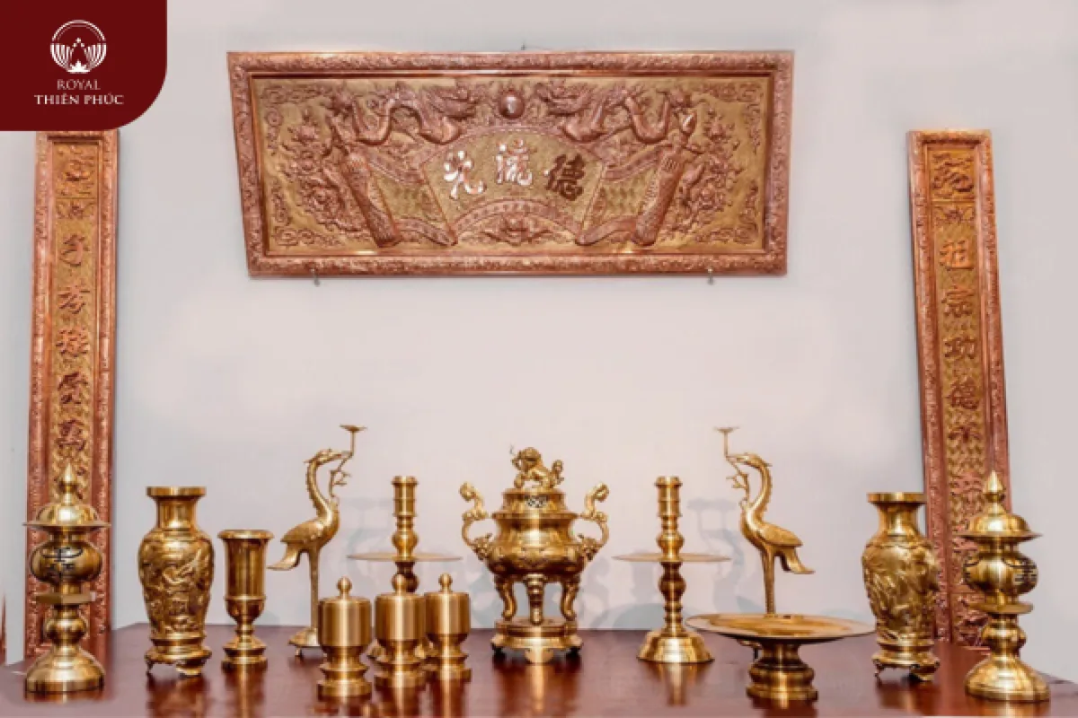 Bộ đồ thờ bằng đồng catut