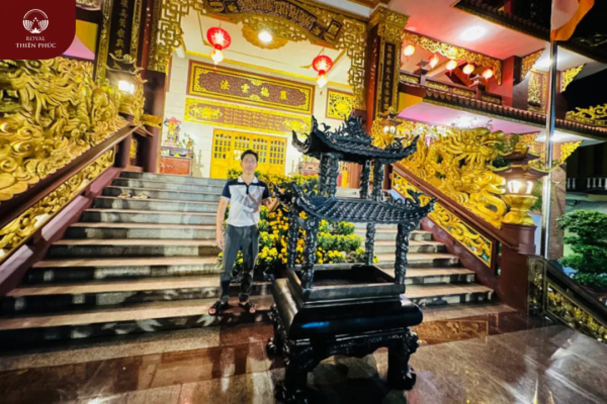 Bàn giao lư hương tại tu viện Vĩnh Đức - tp Hồ Chí Minh