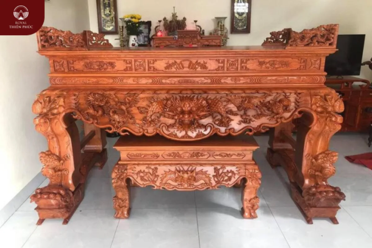 Hiện tượng sập bàn thờ có ý nghĩa gì trong tâm linh?