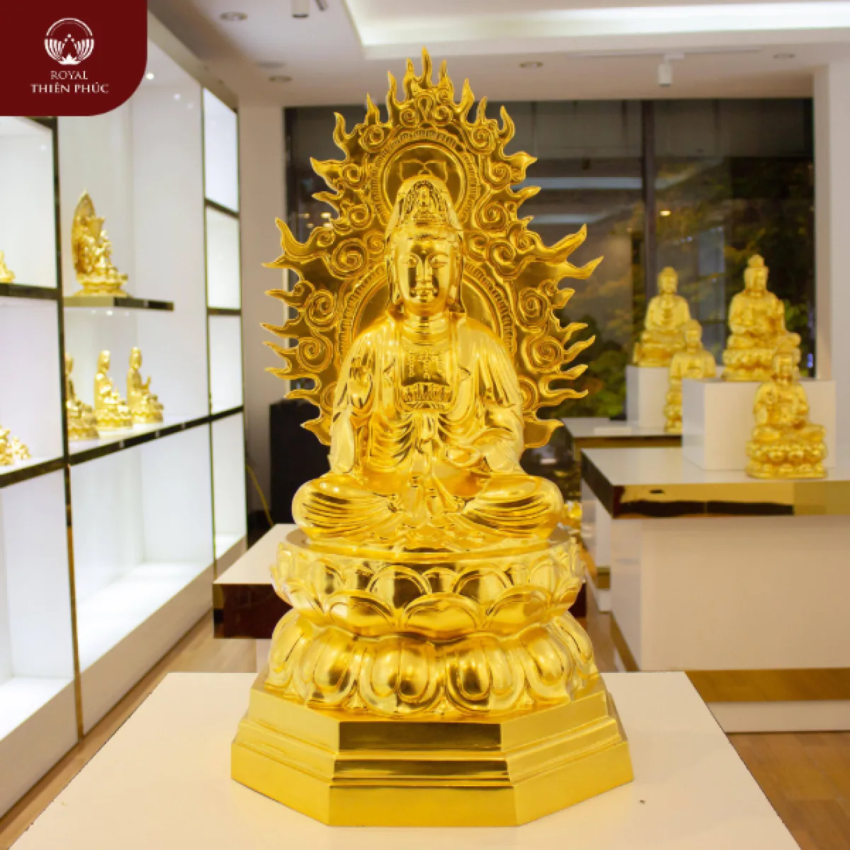 Tượng Phật Bà Quan Âm Bồ Tát bằng đồng dát vàng 9999