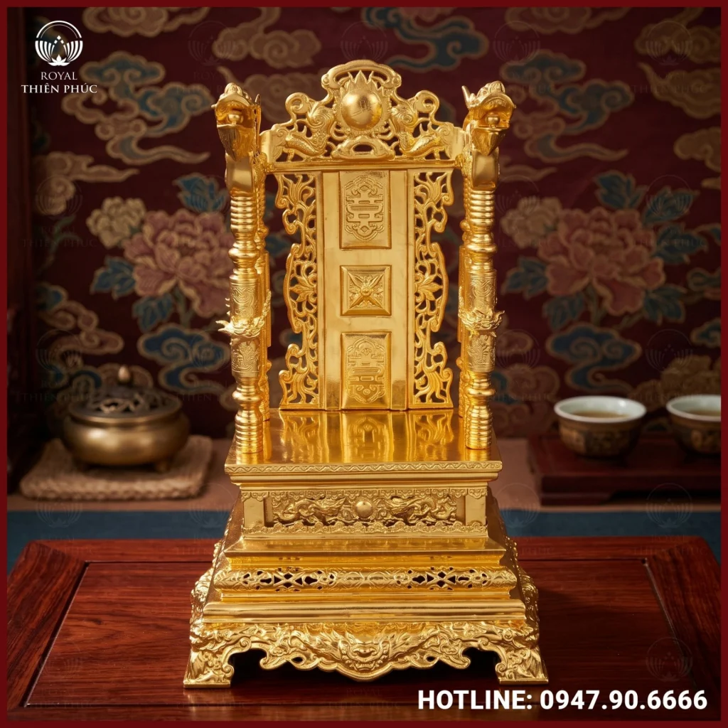 Ngai thờ bằng đồng dát vàng cao cấp