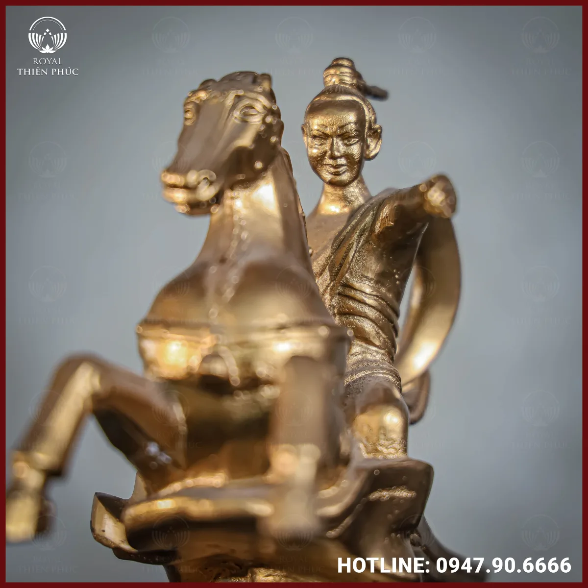 Tượng Thánh Gióng đồng vàng cao 33cm