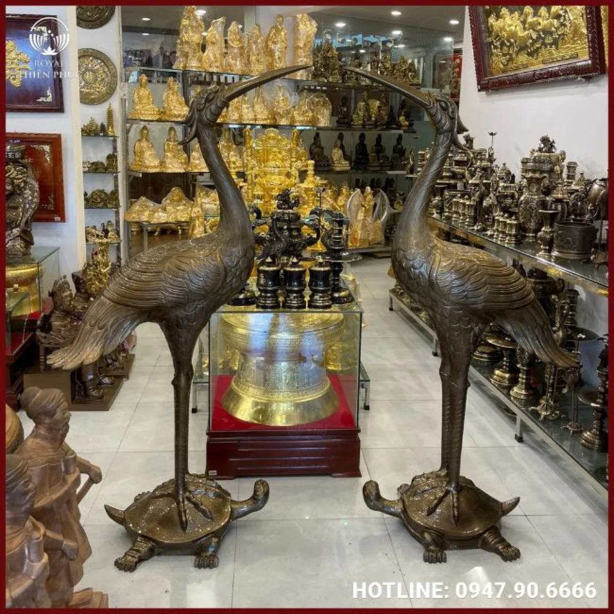 Bộ hạc thờ bằng đồng đỏ cỡ lớn nổi bật