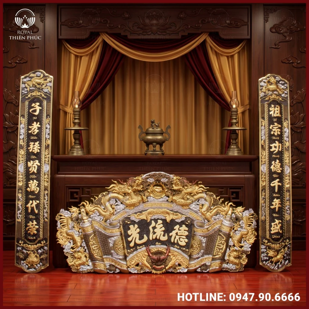 Cuốn thư câu đối bằng đồng khảm tam khí đẹp cổ kính