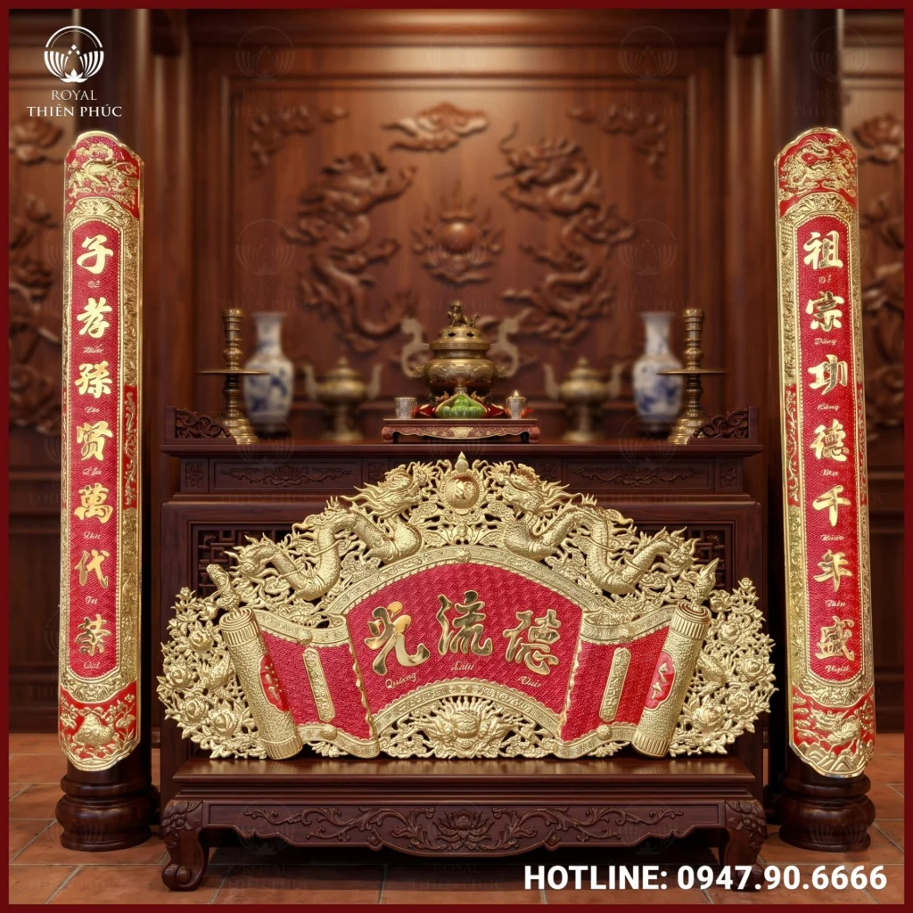 Bộ cuốn thư câu đối Đức Lưu Quang bằng đồng
