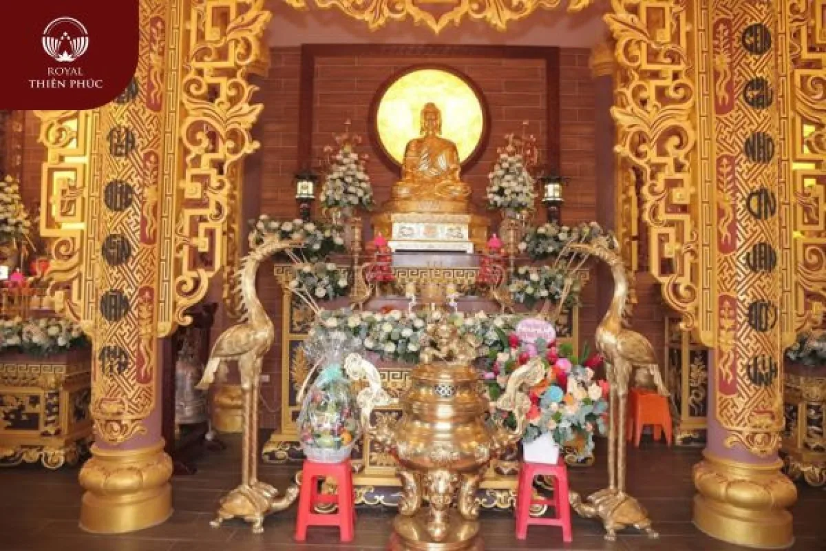 Một Số Nguyên Tắc Đặt Bàn Thờ Phật Và Gia Tiên