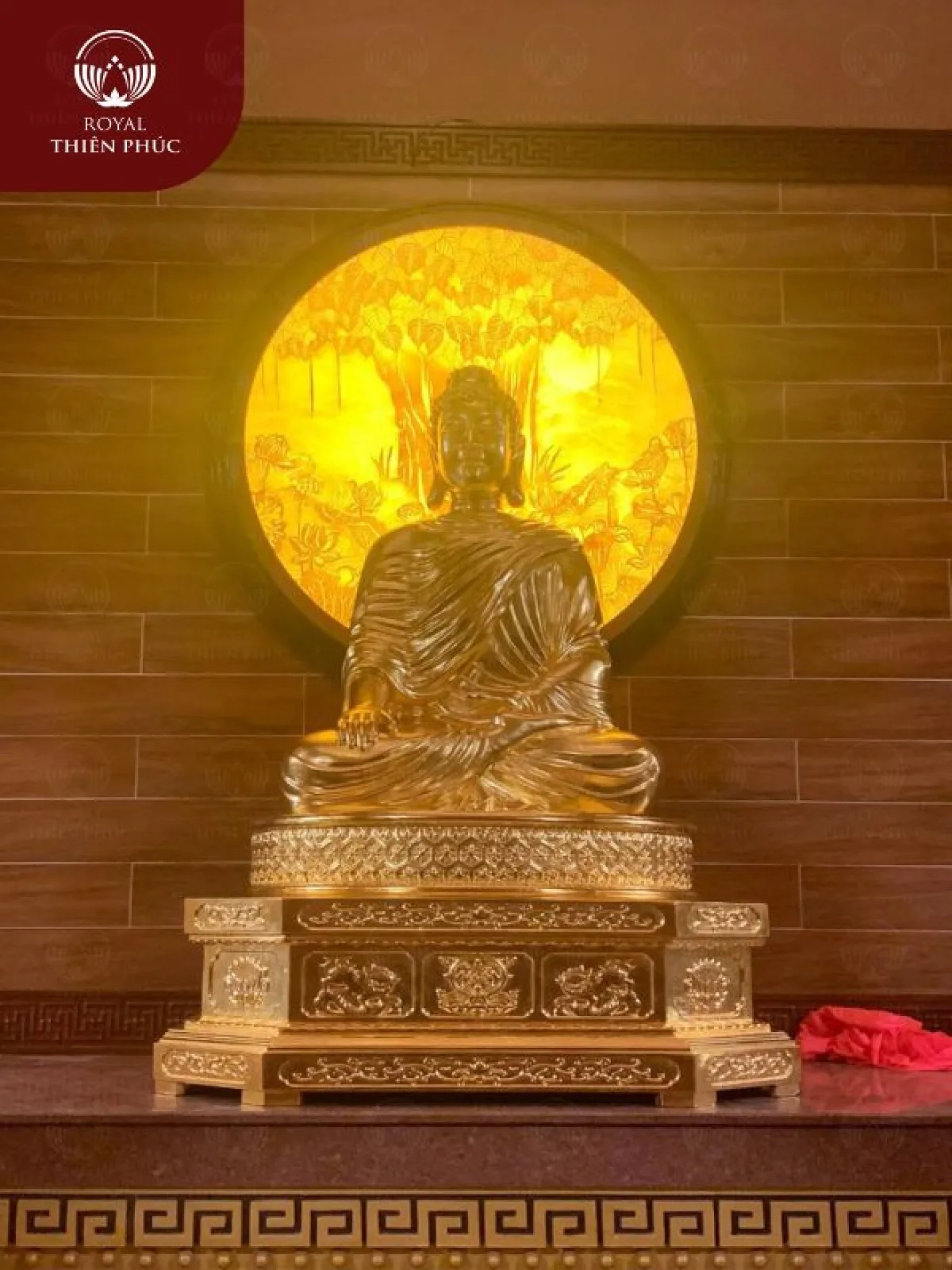 Một Số Nguyên Tắc Đặt Bàn Thờ Phật Và Gia Tiên