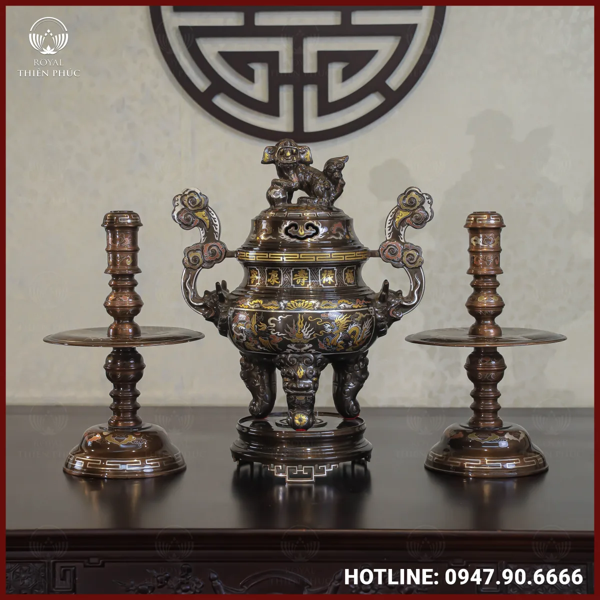 Bộ tam sự nến đồng đỏ khảm ngũ sắc song long chầu nguyệt cao 50cm