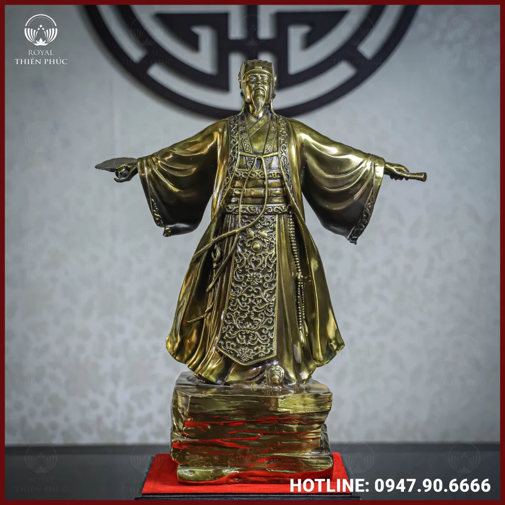 Tượng Khổng Minh đồng vàng cao 45cm