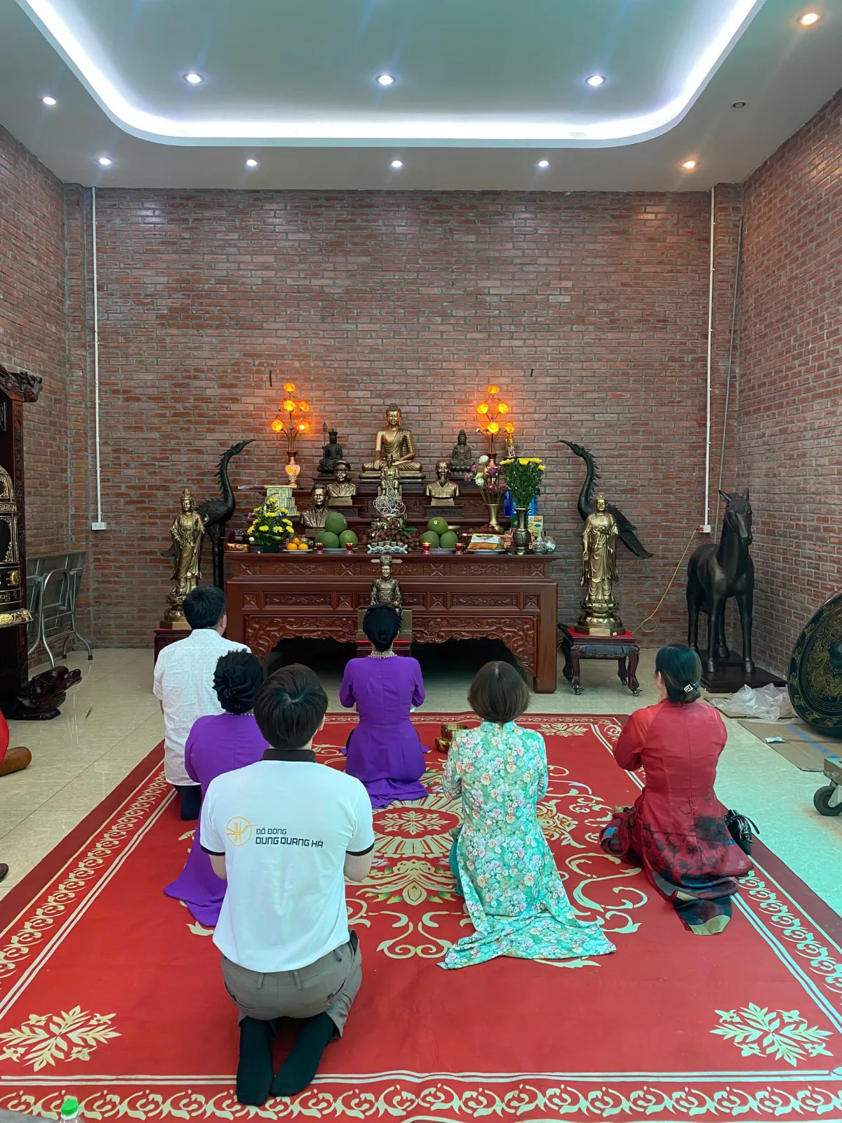 Đồ đồng Thiên Phúc tiếp đón nhà Họ Đặng tới xưởng rước tượng Thủy Tổ về Hải Phòng
