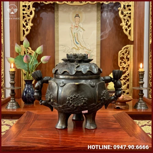 Lư đốt trầm bằng đồng vàng hun nâu nắp hoa sen
