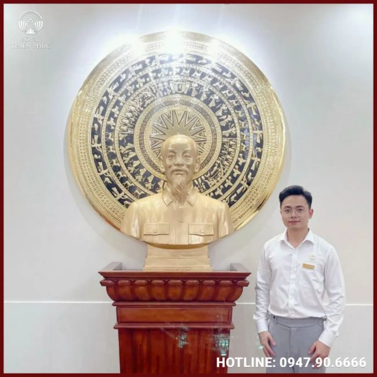 Tượng Bác Hồ bán thân bằng đồng đỏ phun nhũ cao cấp