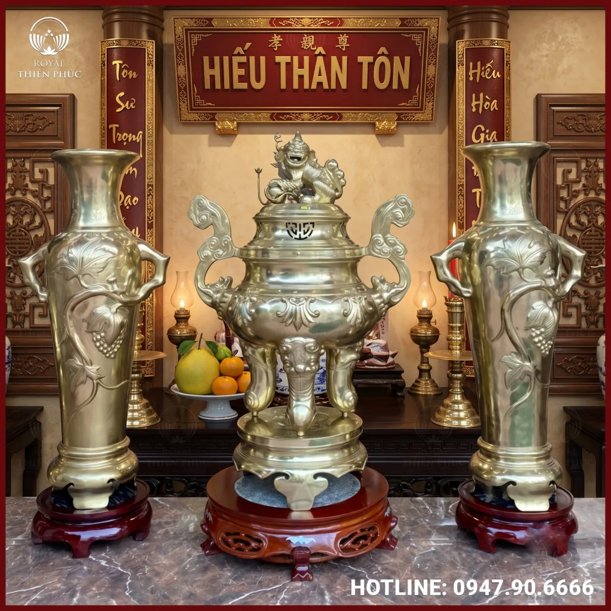 Đỉnh mao bằng đồng chạm hoa sòi catut