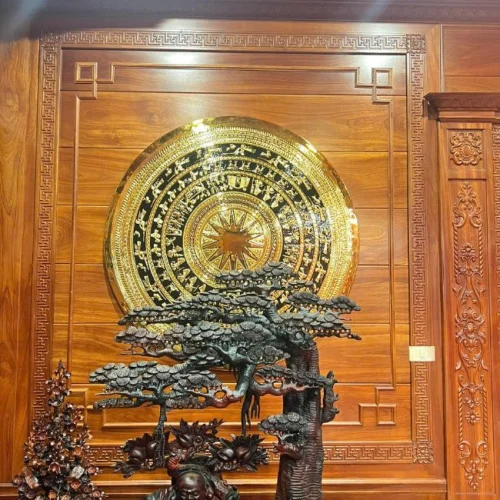 Hạc thờ ngậm ngọc bằng đồng đỏ cạo màu cao 1m37