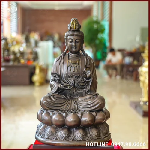 Tượng Phật Đại Thế Chí Bồ Tát đồng vàng hun cao 40cm ngang 27cm