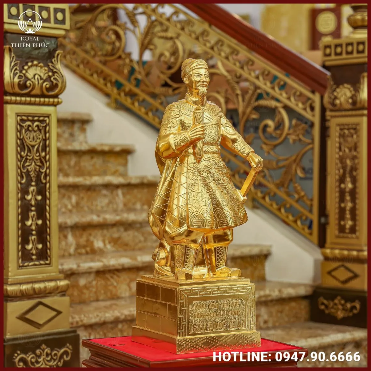 Màu sắc sang trọng